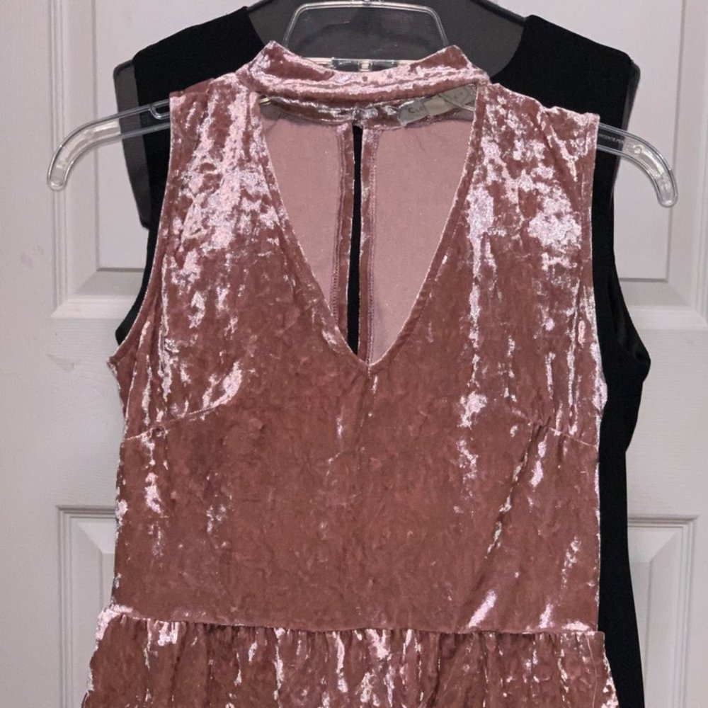 Petites Cloud & Sky Rose Colored Velvet Top SZ SM